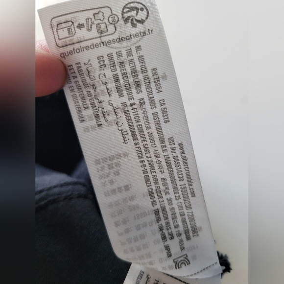 Abercrombie and Fitch Women's High-Loose Jeans in Black Size 25 - Picture 6 of 10